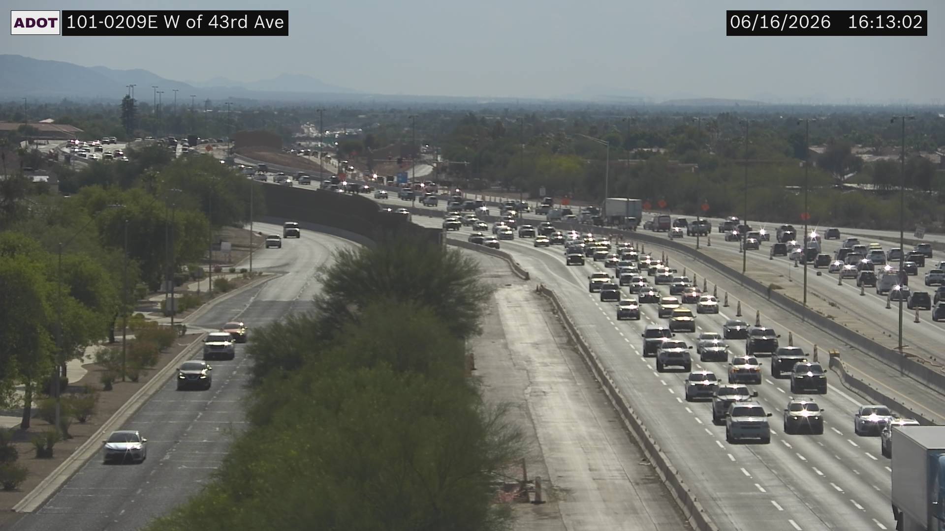 Live snapshot from SR-101 @W of 43rd Ave
