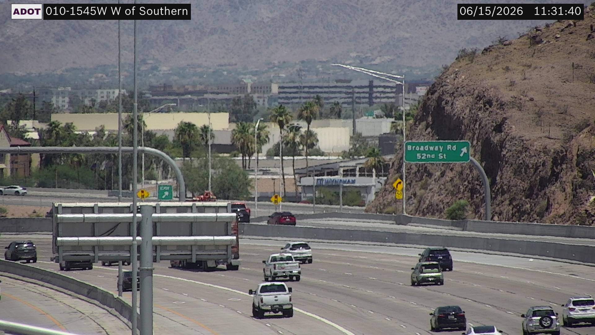 Live snapshot from I-10 @W of Southern