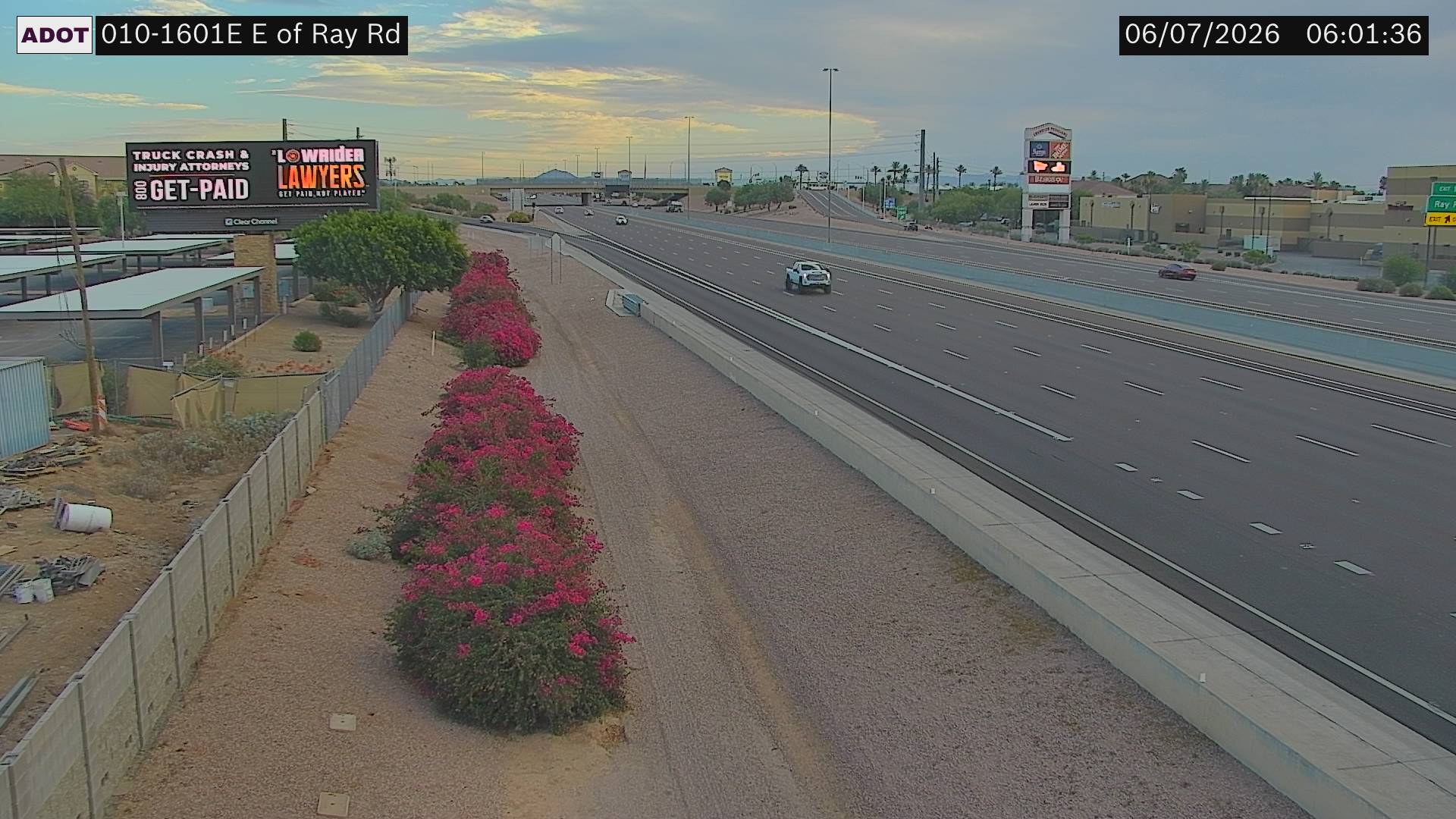 Live snapshot from I-10 @E of Ray Rd