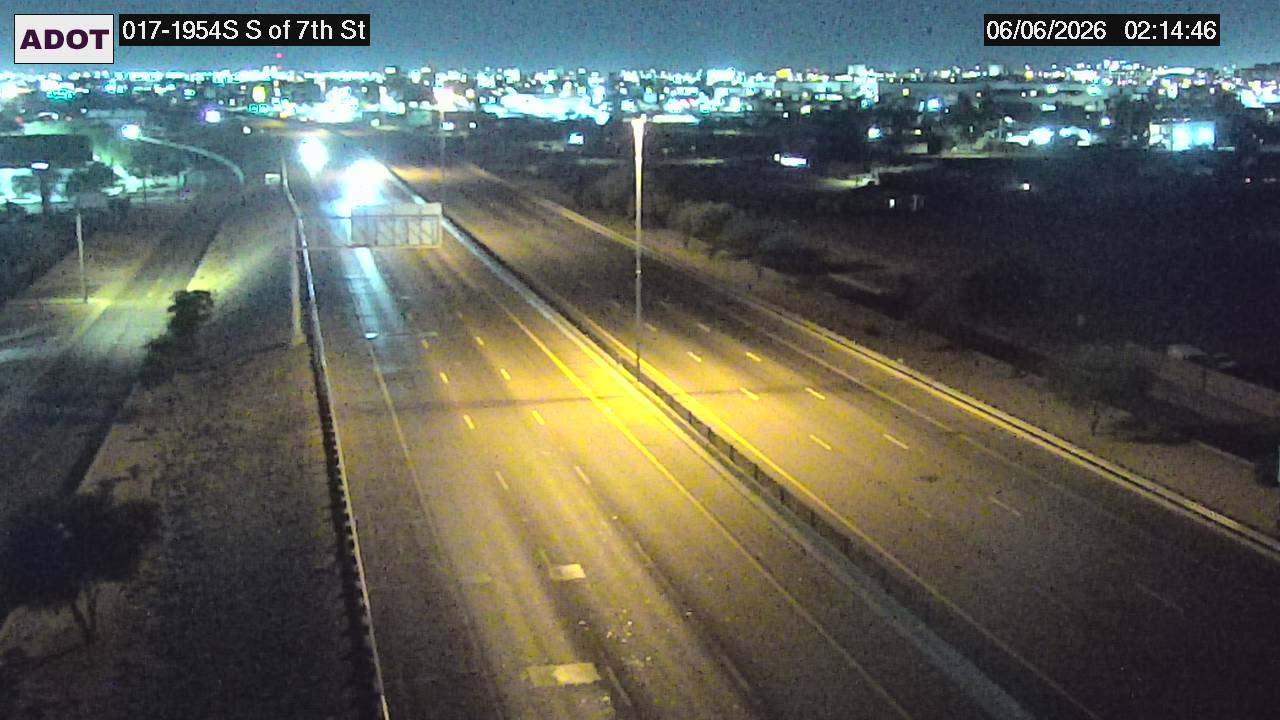 Live snapshot from I-17 @S of 7th St